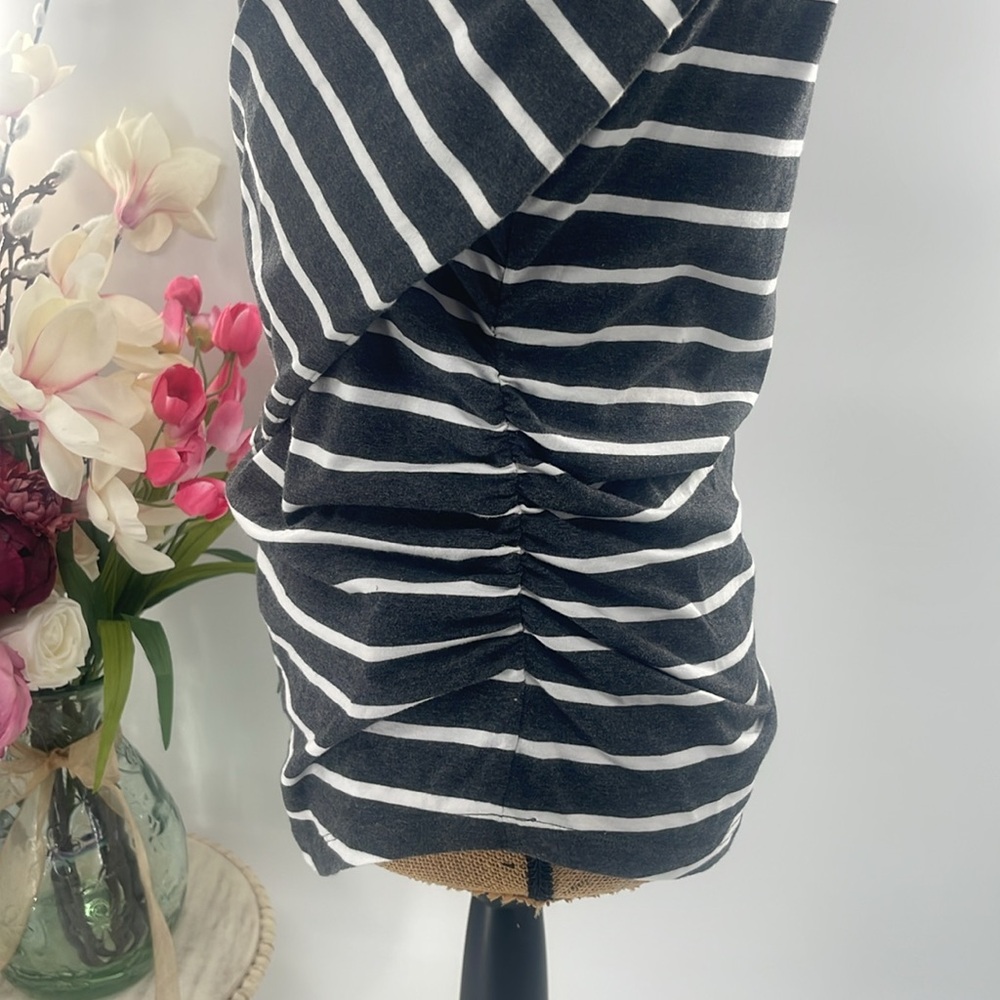 Michael Kors Striped Women's Top - Picture 2 of 8
